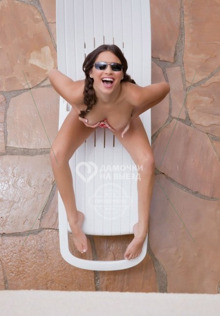 фото №3 девушки Нина